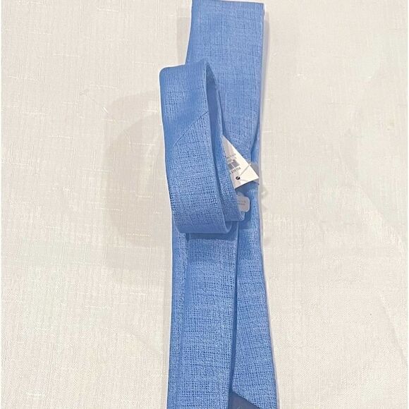 Alfani Men's Solid slim Tie, adult male
It blue color Polyester silk - Picture 7 of 8